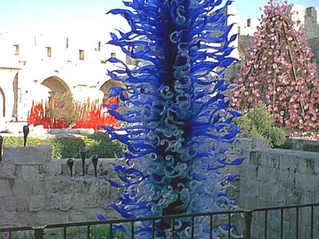 ch1.jpg (52561 bytes)